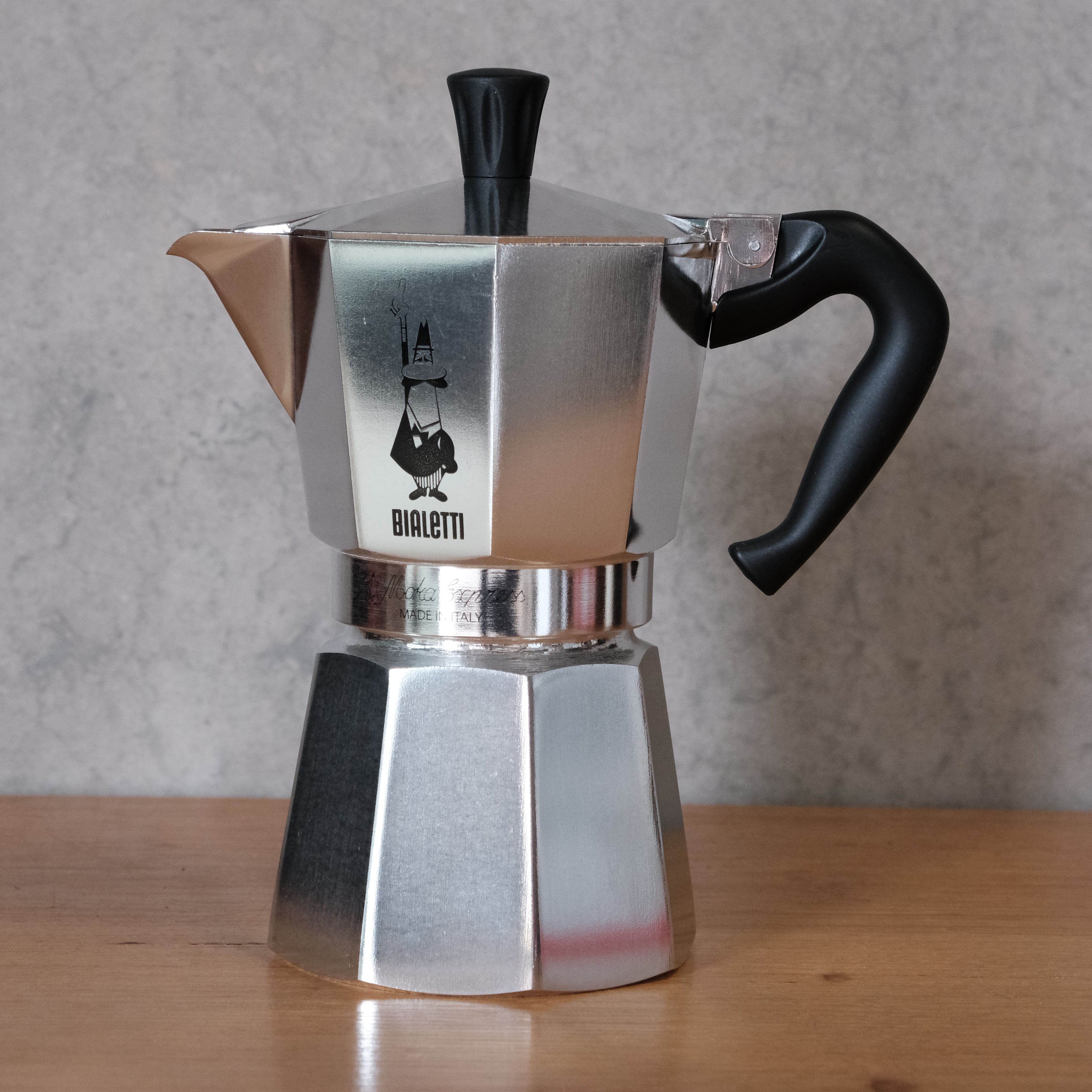 Bialetti 6-Cups Stovetop Espresso Coffee Maker Pot 